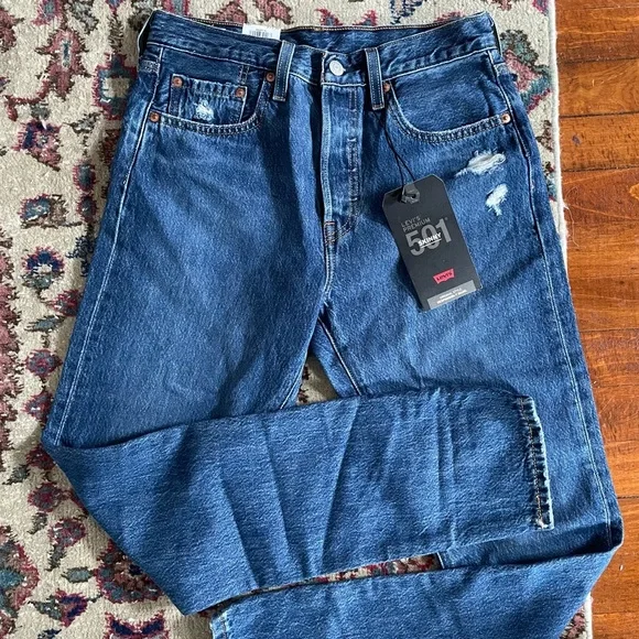 Levi’s 501 High-Rise Skinny Jean - Picture 2 of 5